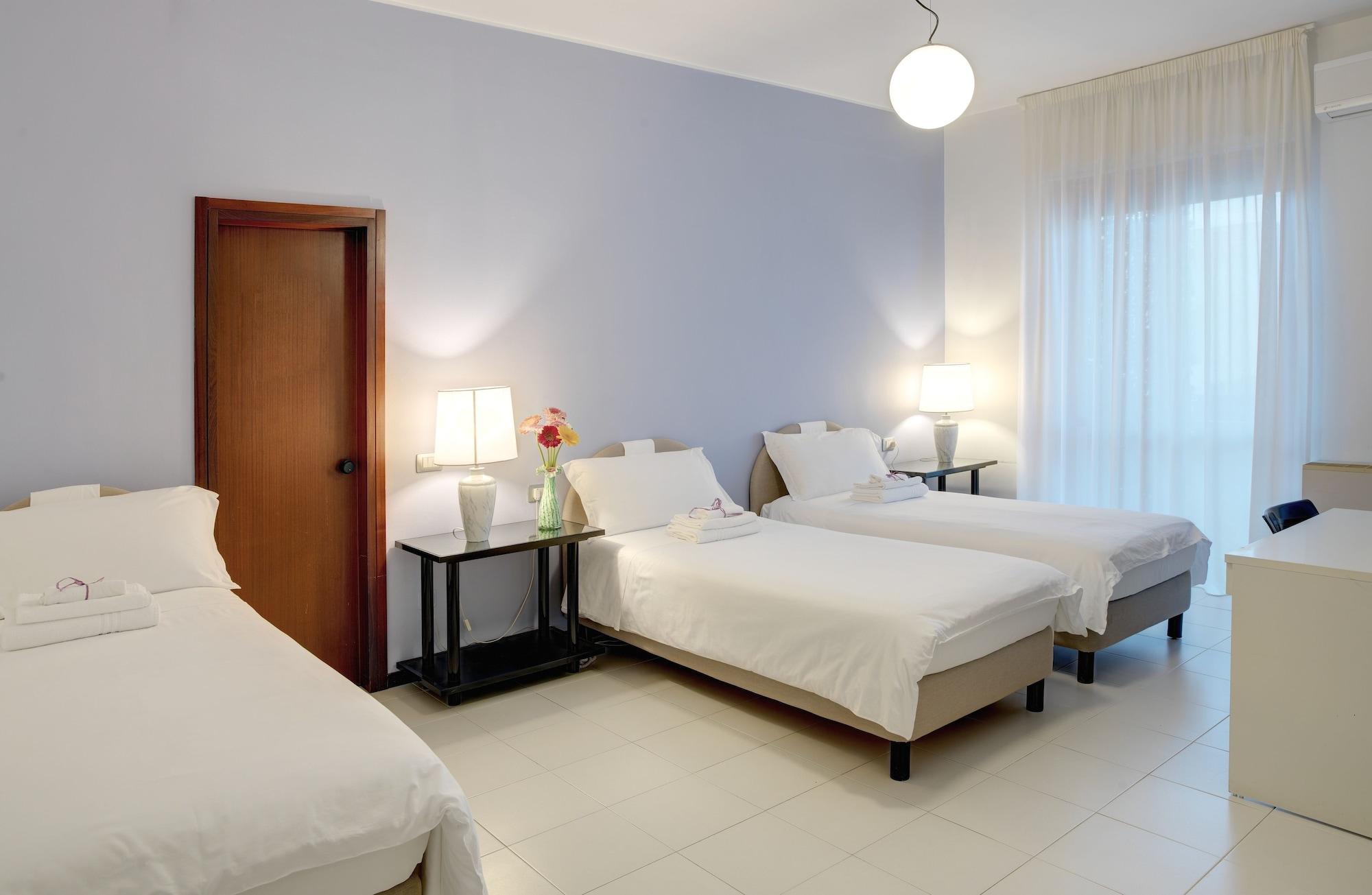 Hotel Zenit Salento Лечче Экстерьер фото