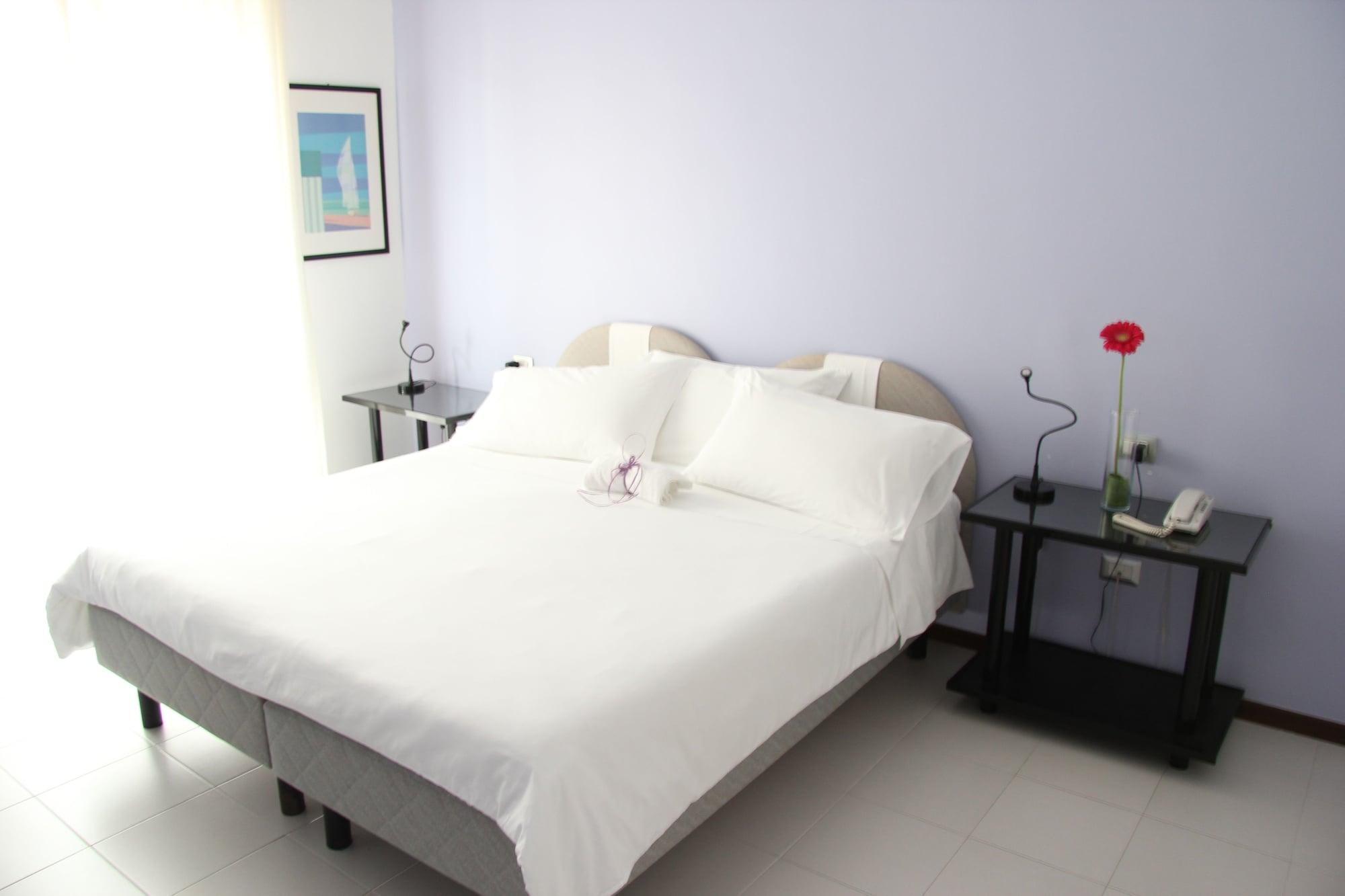 Hotel Zenit Salento Лечче Экстерьер фото