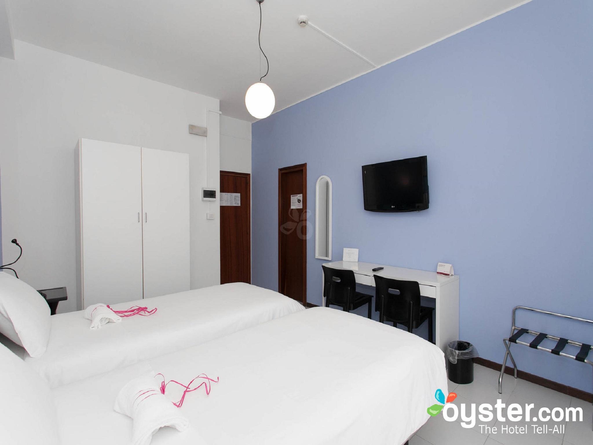 Hotel Zenit Salento Лечче Экстерьер фото