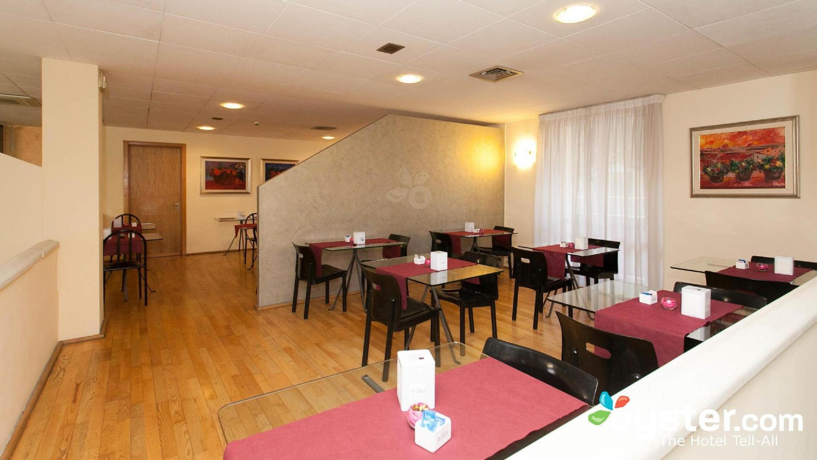 Hotel Zenit Salento Лечче Экстерьер фото
