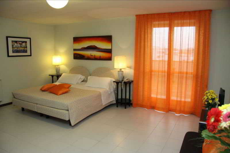 Hotel Zenit Salento Лечче Экстерьер фото