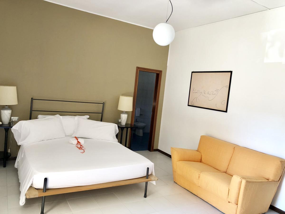 Hotel Zenit Salento Лечче Экстерьер фото